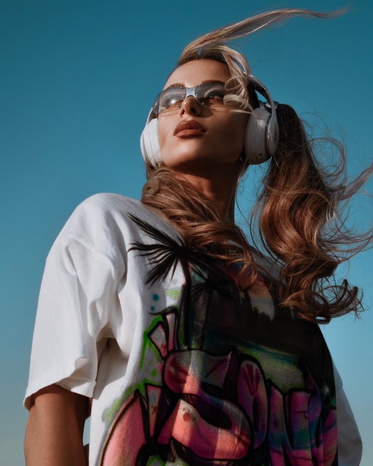 الأمسيات تشمل وجبة موسيقية متنوعة