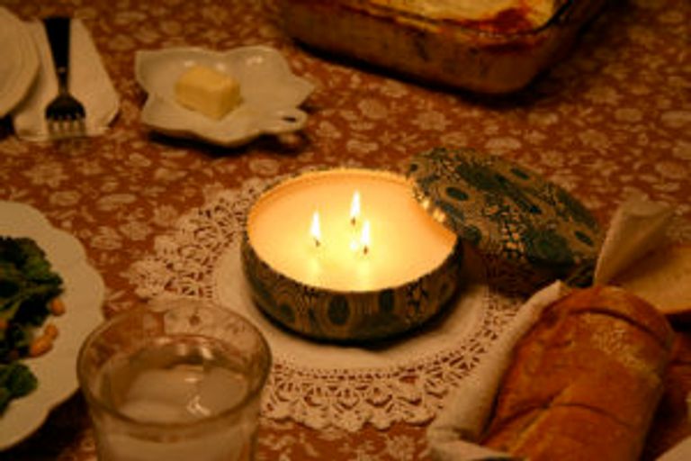 مظاهر احتفالات الهالوين في النمسا أقنعة الاحتفال بالهالوين