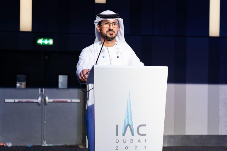 رائدا الفضاء الإماراتيان هزاع المنصوري وسلطان النيادي