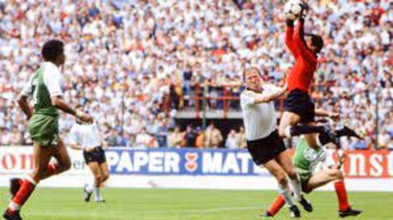 سرباح في 1982 ضد ألمانيا