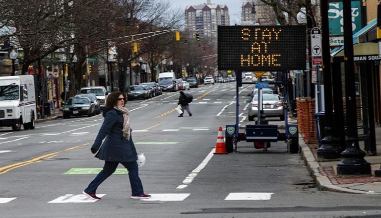 بعض الدول اعادت إجراءات الإغلاق مجدداً تكثيف إجراءات الفحص عبر العالم لمحاصرة الفيروس