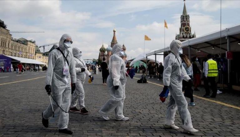 روسيا تسجل 40993 إصابة جديدة بفيروس كورونا