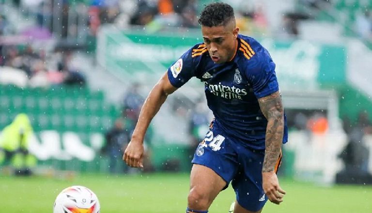 ماريانو دياز لاعب ريال مدريد كريم بنزيما مهاجم ريال مدريد