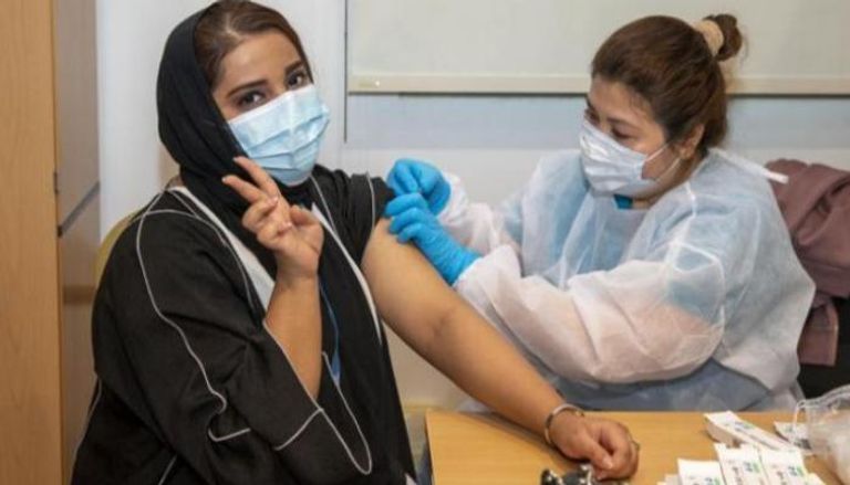 فحص كورونا في الإمارات