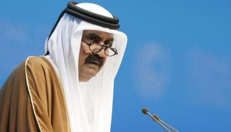  حمد بن خليفة أمير قطر السابق 