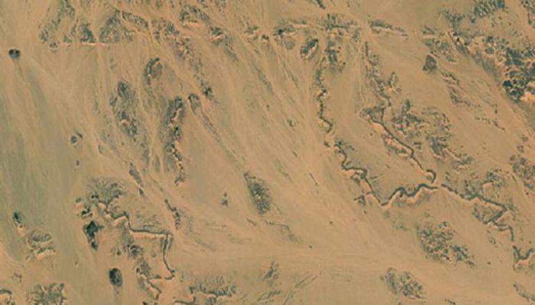 صورة من القمر الصناعي تُظهر أشكال الأنهار الأحفورية في جنوب مصر