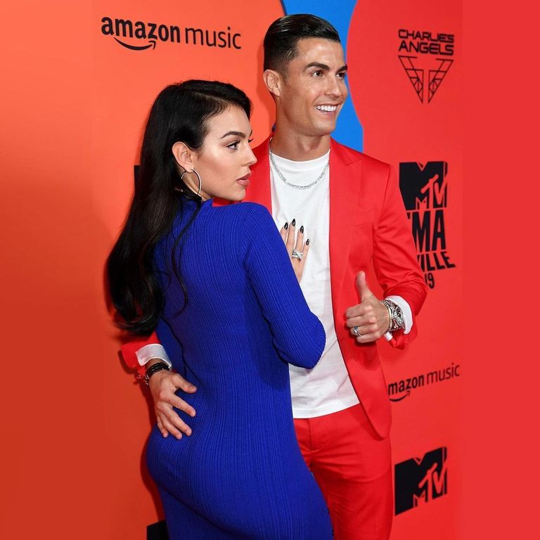 جورجينا رودريغيز عارضة أزياء مشهورة وصديقة اللاعب كريستيانو رونالدو