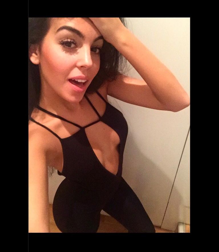 جورجينا رودريغيز عارضة أزياء مشهورة وصديقة اللاعب كريستيانو رونالدو