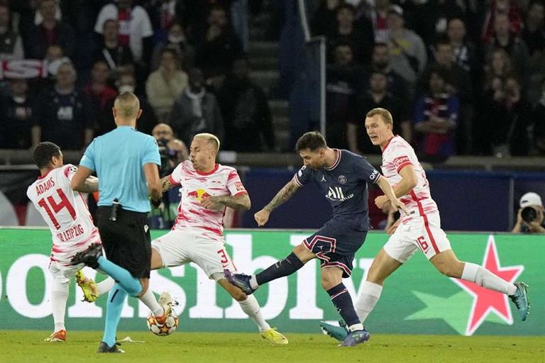 باريس سان جيرمان ضد لايبزيج في دوري أبطال أوروبا