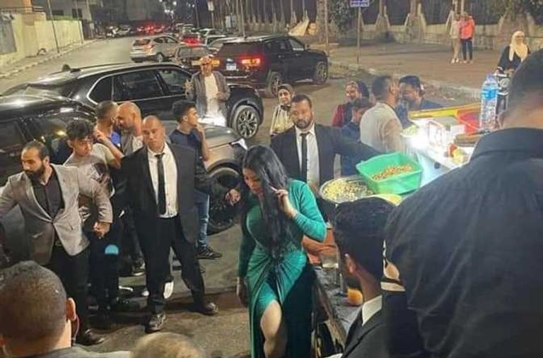 النجمة هيفاء وهبي خلال الحفل