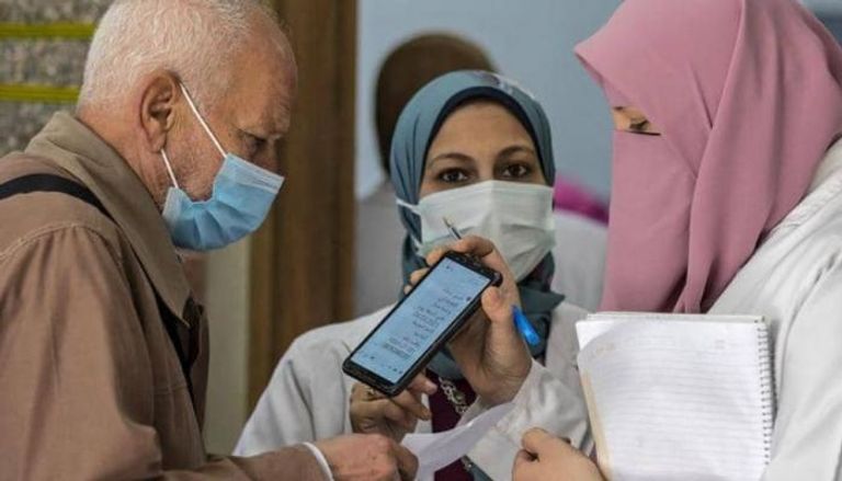 تطبيق جواز سفر كورونا وسيلة جديدة لتوسيع خريطة التطعيمات في مصر
