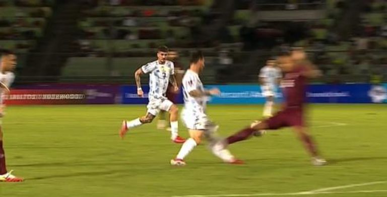 ليونيل ميسي لاعب باريس سان جيرمان