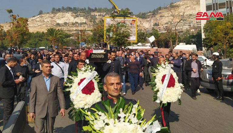 جنازة الفنان السوري الكبير صباح فخري من مستشفى الشامي في دمش إلى حلب لقطة من جنازة صباح فخري