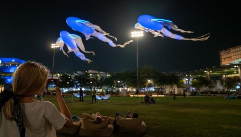 مجسمات لومينيول تحلق في سماء إكسبو 2020