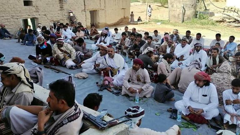 جانب من وقفة احتجاجية لزعماء قبائل عسيلان بشبوة