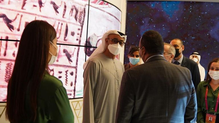 ولي عهد أبوظبي يزور الجناح المصري بمعرض إكسبو 2020 دبي