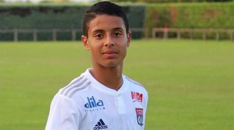 شايم الجبالي موهبة أولمبيك ليون الفرنسي مواجهة سابقة بين تونس والجزائر