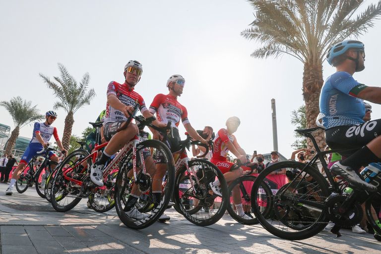 33 ألف مشارك يتنافسون في تحدي دبي للدراجات الهوائية