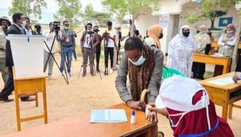 مركز اقتراع في الصومال - أرشيفية