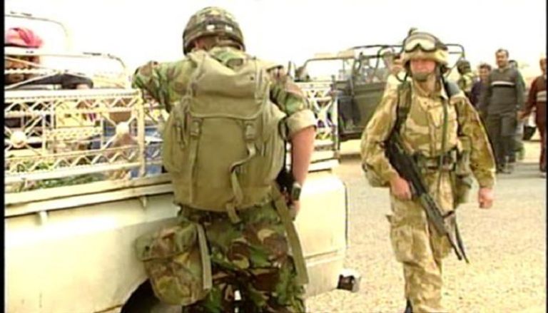 صورة أرشيفية لجنود بريطانيين في العراق
