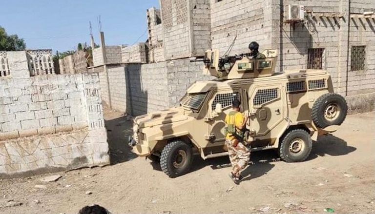 قوات الأمن خلال حملتها جنوب اليمن لضبط العناصر الإرهابية
