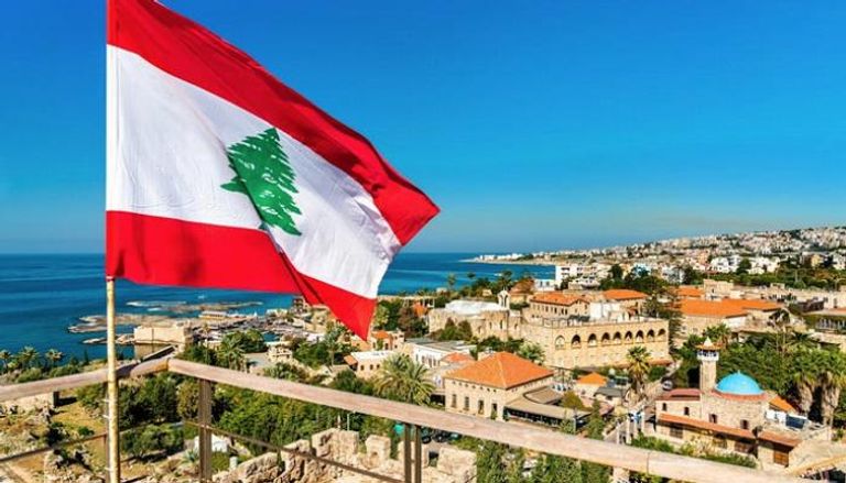 علم دولة لبنان 