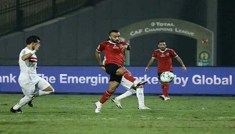 محمد مجدي قفشة لاعب الأهلي المصري