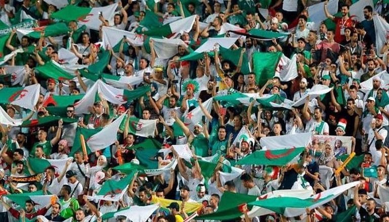 جماهير منتخب الجزائر