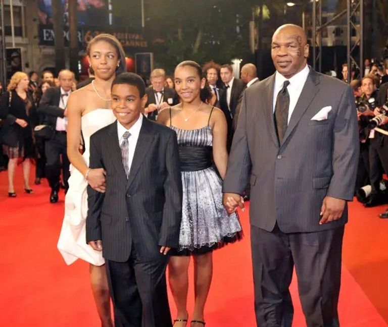 عائلة تايسون كريستيانو رونالدو وعائلته