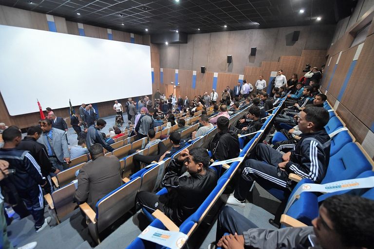 مهرجان قرطاج السينمائي يعيد بعضا من الحرية لسجناء بتونس