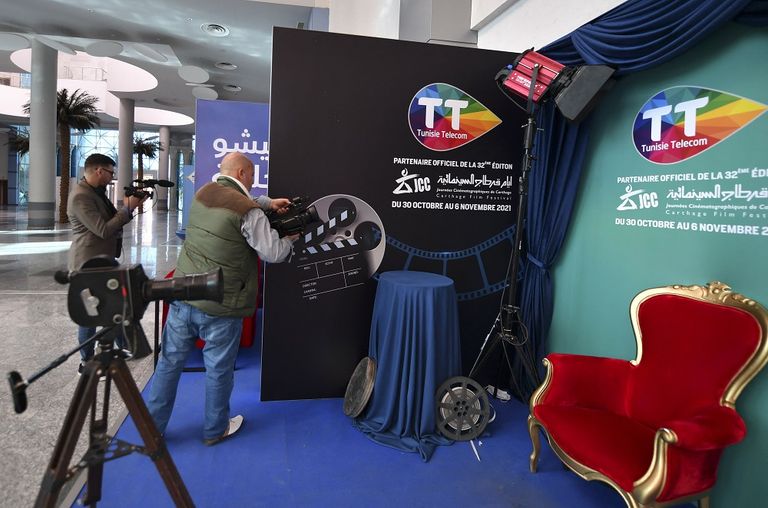 مهرجان قرطاج السينمائي يعيد بعضا من الحرية لسجناء بتونس
