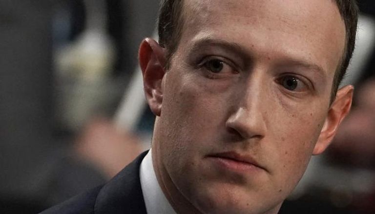 هل يتم ملاحقة مارك زوكربيرج مؤسس فيسبوك؟