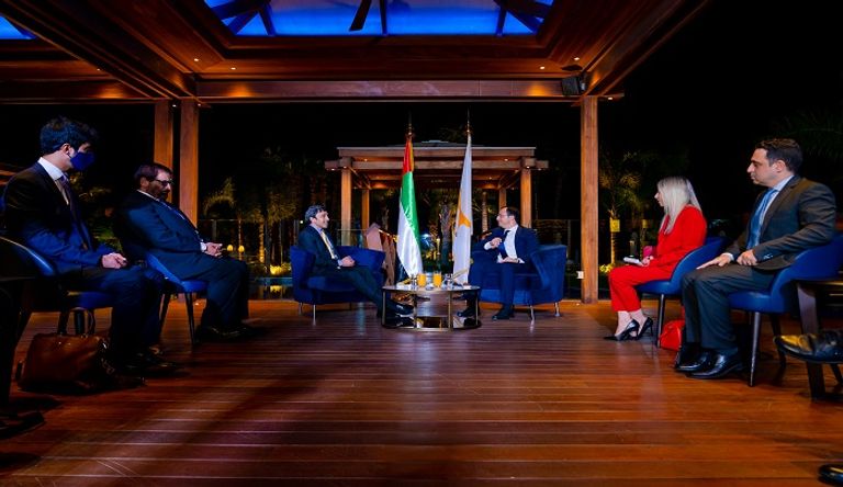 الرئيس القبرصي خلال استقباله وزير خارجية الإمارات - وام
