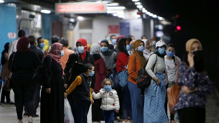 كورونا يواصل الانتشار حول العالم