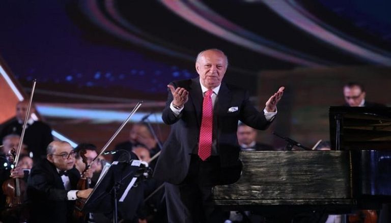 الموسيقار الكبير عمر خيرت