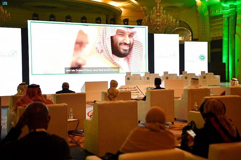 محافظ مصرف الإمارات المركزي: مشروع "عابر" نموذج مبتكر للعملة الرقمية