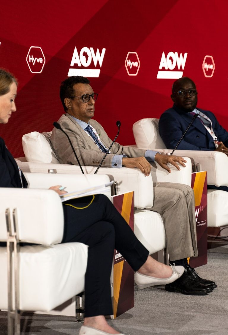 فعاليات أسبوع النفط الأفريقي بدبي