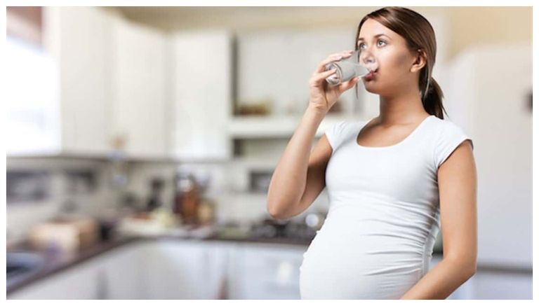 الماء لعلاج ارتفاع ضغط الدم أثناء الحمل