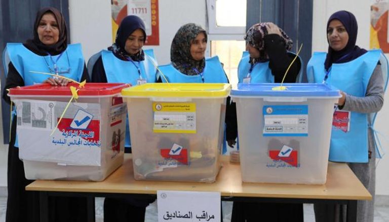 لجنة اقتراع في الانتخابات المحلية في ليبيا- أرشيفية