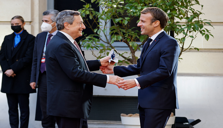 إيمانويل ماكرون وكامالا هاريس