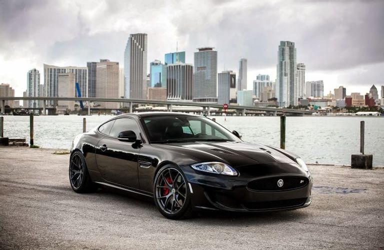طراز Jaguar XKR Coupe