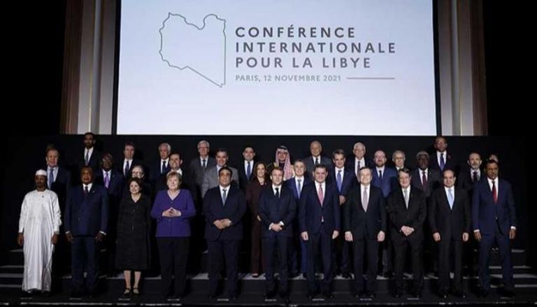 صورة جماعية للمشاركين بمؤتمر باريس حول ليبيا 