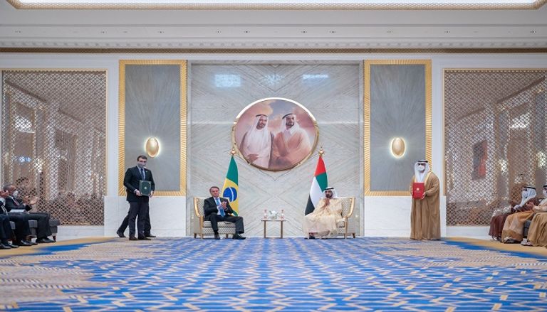 جانب من لقاء الشيخ محمد بن راشد مع رئيس البرازيل جانب من لقاء الشيخ محمد بن راشد آل مكتوم مع رئيس البرازيل