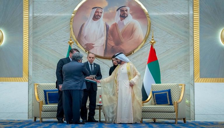 جانب من لقاء الشيخ محمد بن راشد مع رئيس البرازيل جانب من لقاء الشيخ محمد بن راشد آل مكتوم مع رئيس البرازيل