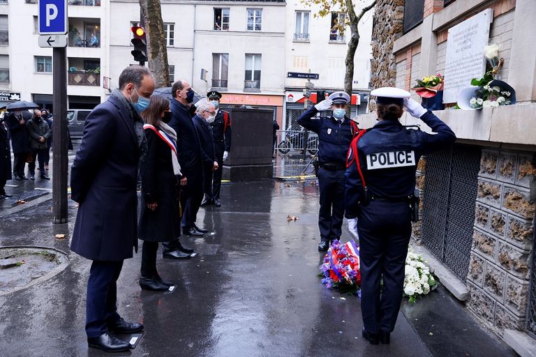 مراسم تأبين ضحايا هجمات باريس - أ.ف.ب