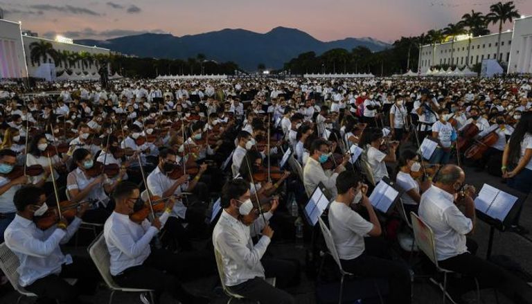 12 ألف موسيقي يعزفون لإدخال فنزويلا موسوعة جينيس للأرقام القياسية