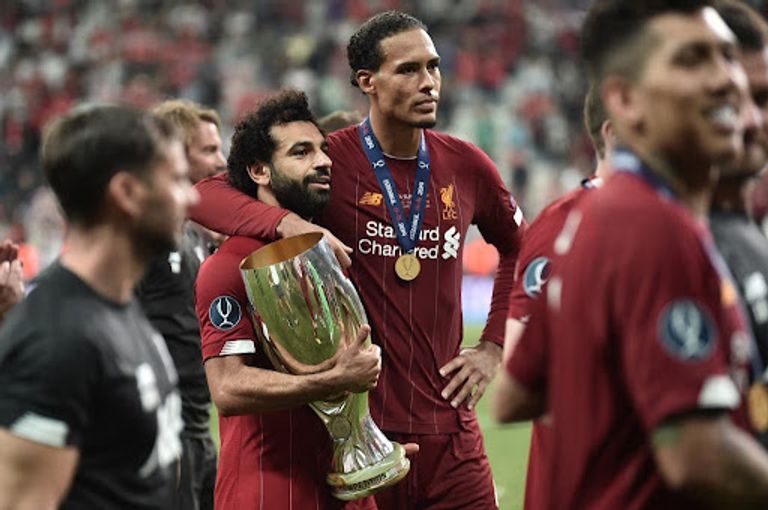 صلاح وفان دايك مع السوبر الأوروبي صلاح وفان دايك وفابينيو انضموا لليفربول في عهد إدواردز