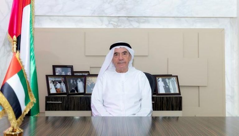 زكي أنور نسيبة المستشار الثقافي لرئيس دولة الإمارات