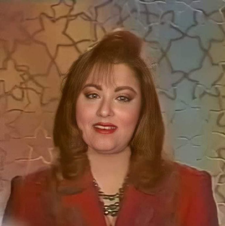 المذيعة المصرية الراحلة مها حسني
