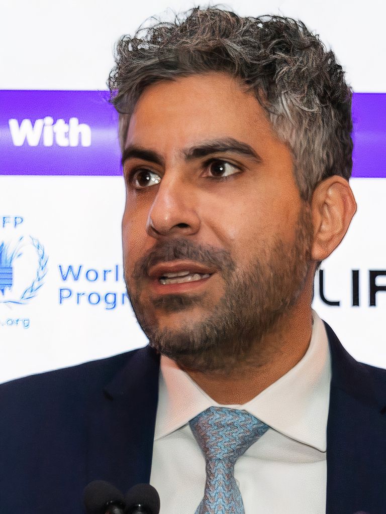 شعار القمة العالمية للصناعة والتصنيع